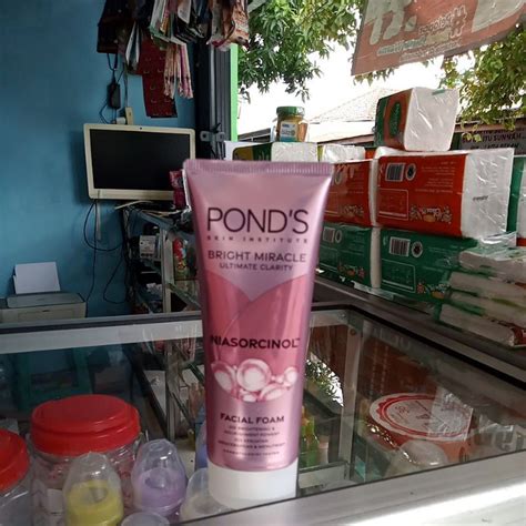 Jual Pond S Facial Foam Bright Beauty 100g Kemasan Baru Shopee Indonesia