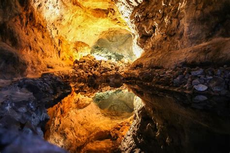 Lanzarote Dagstur Til Timanfaya Park Jameos Agua Og Den Gr Nne Grotte