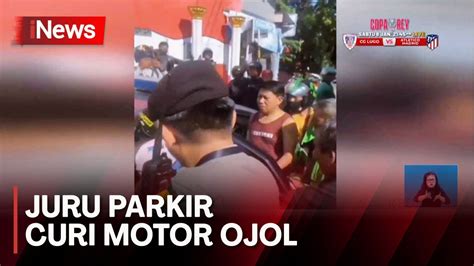 Nekat Gasak Motor Ojol Juru Parkir Babak Belur Dihajar Warga Youtube