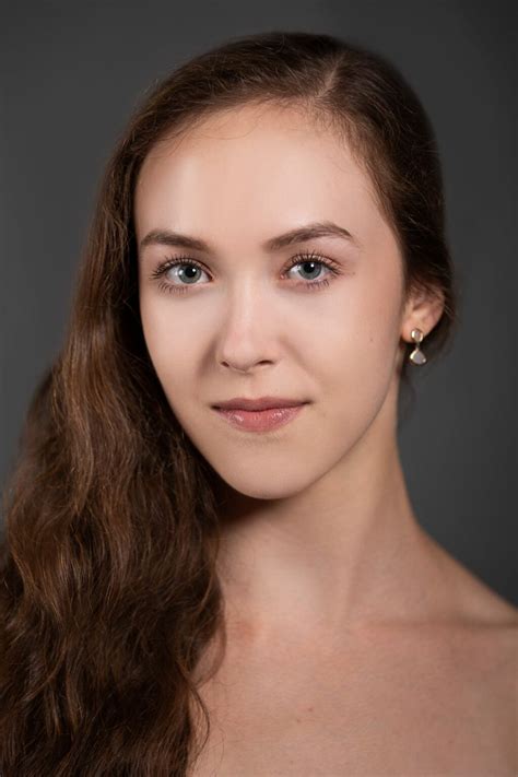 Balletmet Dancer Headshots Jennifer Zmuda