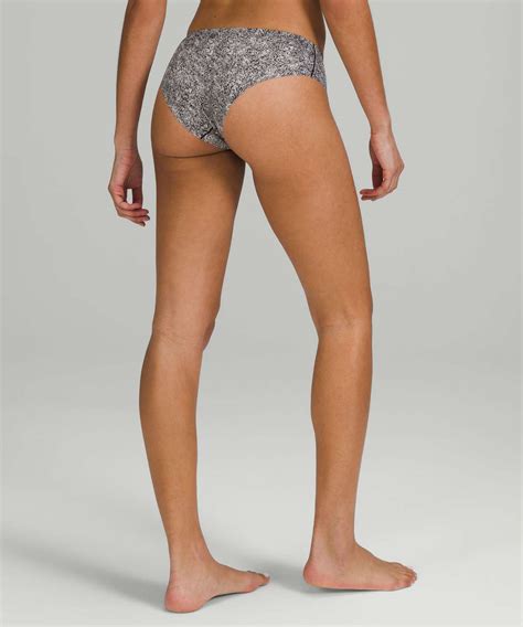 Lululemon InvisiWear Mid Rise Cheeky Bikini Underwear Offbeat Mini Chrome Black Lulu Fanatics