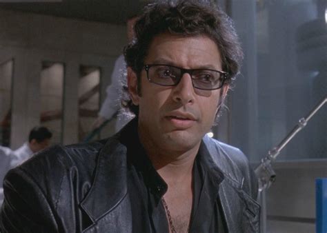 Jeff Goldblum to Face Dinos Again in Jurassic World Sequel - GeekFeed