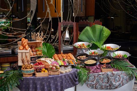 The All Under One Roof Bazaar Dinner Buffet And More At Pullman Klcc