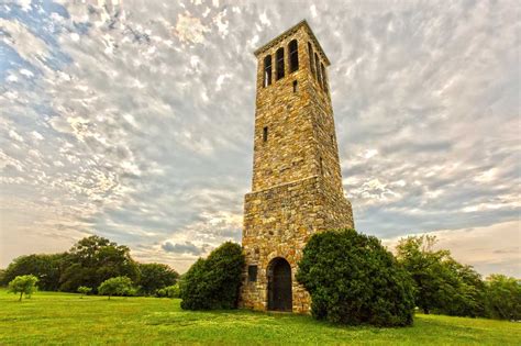 Luray Singing Tower - Luray Caverns