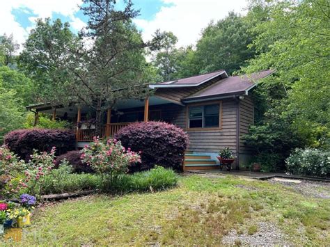 Hayesville, NC Real Estate - Hayesville Homes for Sale | realtor.com®