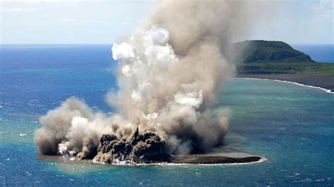 Underwater volcanic eruption gives birth to new island in the Pacific ...