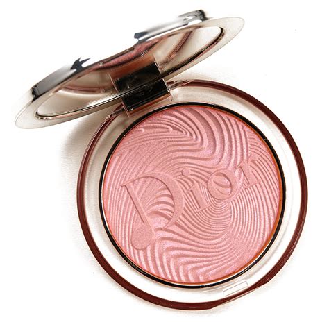 Dior Rosy Vibes Diorskin Nude Luminizer Review Swatches