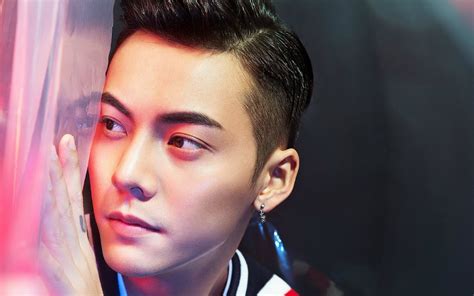 Hot tại Trung Quốc là vậy nhưng Nghê Ni lại bị ngó lơ khi đóng phim ở Hong Kong