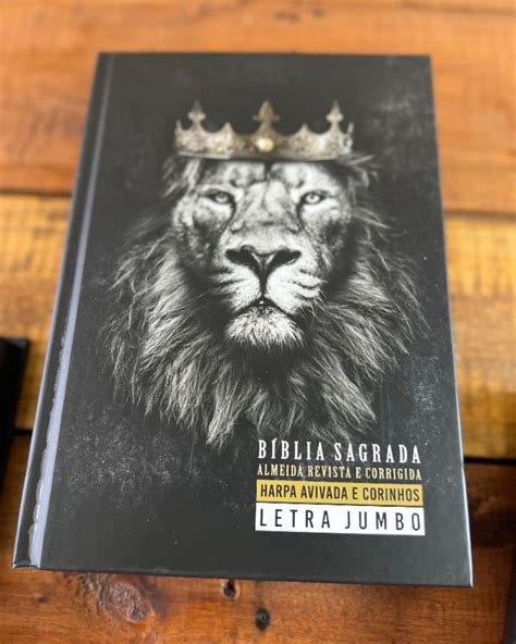 A Bíblia a letra JUMBO feita para facilitar a sua leitura