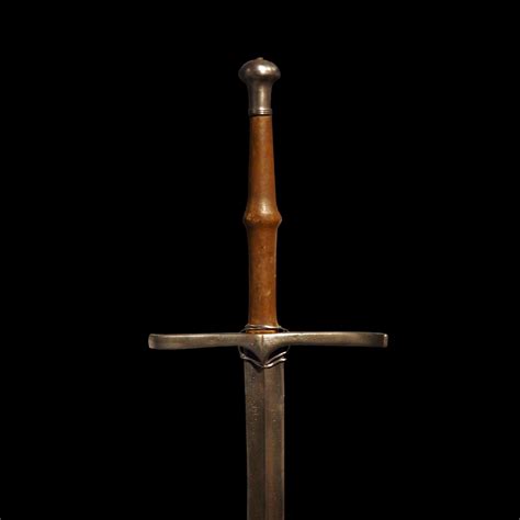 Medieval Sword Types and Their History | Ultimate guide of Castles ...