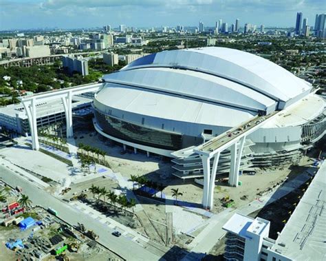 Marlins' Retractable Roof Braces Itself for Storms | 2012-01-09 | ENR