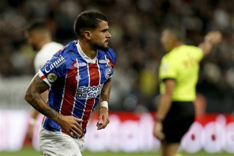 Atua Es Do Bahia Cauly Destaque Assist Ncia E Gola O Contra O