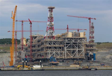 The Russian Arctic Lng 2 Project Targeted By Us Sanctions Reuters