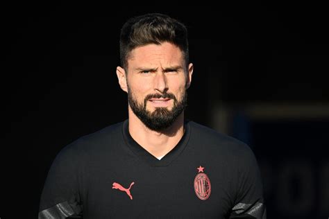 Milan Ecco Dove Giocherà Giroud Dal Prossimo Anno Cè Lannuncio