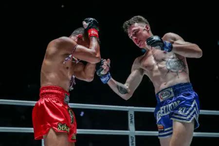 Seksan Or Kwanmuang Defeats Tyson Harrison Via Split Decision In All