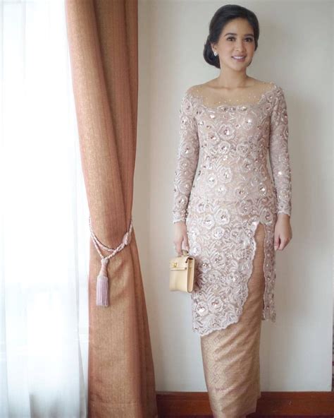 Model Kebaya Pernikahan Batak