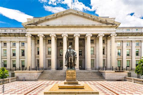 US Treasury Building - Visit Washington