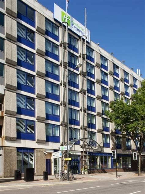 Holiday Inn Express Bristol City Centre | Secure Your Holiday, Self ...