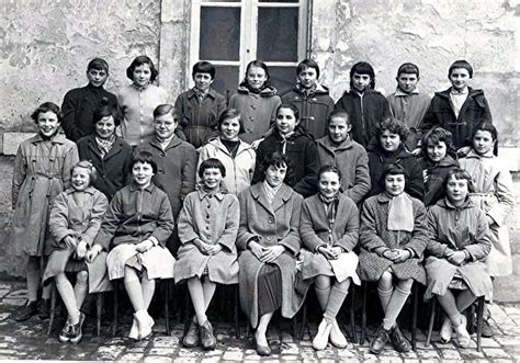 Photo De Classe 5ème B Lycée De Jeunes Filles De 1959 Lycée De Jeunes