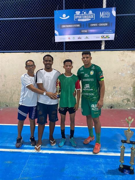 Torneio De Futsal Realizado Para Comemorar Dia Do Trabalhador Em