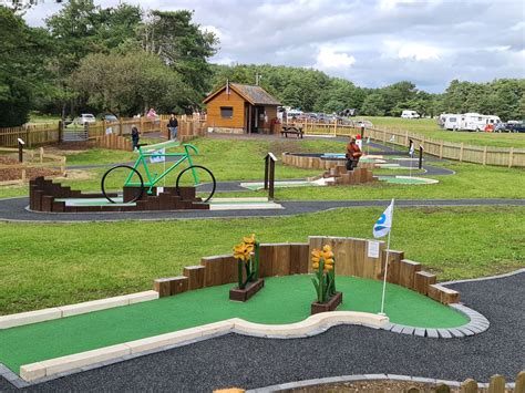 ADVENTURE GOLF: Pembrey Country Park, Wales - Mini-Golf - UrbanCrazy