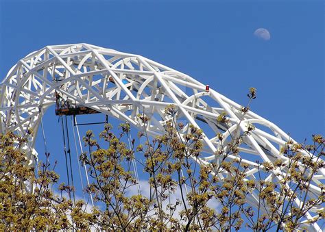 Wembley Arch in construction by Zonda08 on DeviantArt