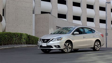 CarsDrive Córdoba Lanzamiento Nissan Sentra 2016