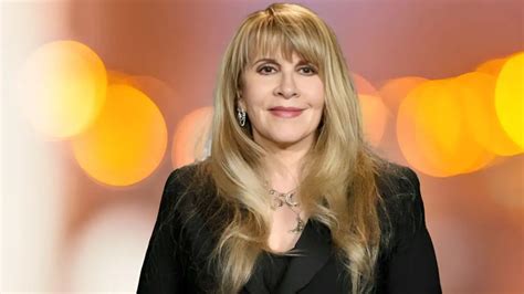 Stevie Nicks Height How Tall Is Stevie Nicks Comprehensive English