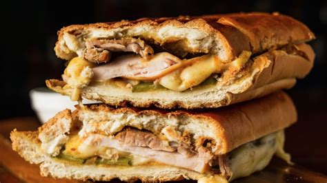 ¿qué Es Y Cómo Se Prepara Un Sándwich Cubano Gastrolab