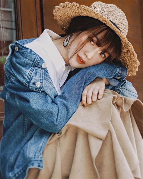 V A Xinh V A Trendy Y L Ki U T C C Hot Girl Vi T C Ng Nh T N M