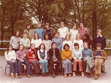 Photo De Classe Terminale D4 1972 1973 De 1973 Lycée Jean Baptiste