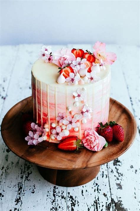 Layer Cake Fraise Recueil Gourmand Off