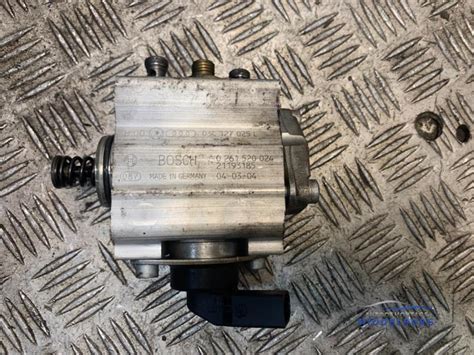 Brandstofpomp Mechanisch Volkswagen Golf V 1 4 FSI 16V 03C127025L BKG