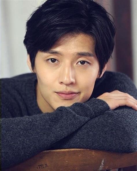 Kang Ha Neul