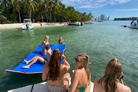 Tripadvisor Cruzeiro Tur Stico De Iate Em Miami Beach Nadar Tomar