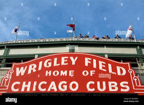 Famous Wrigley Field Marquee Is Back Up Oggsync