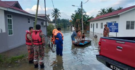 Mangsa Banjir Di Perak Kini Meningkat Kepada 150 Berita Harian