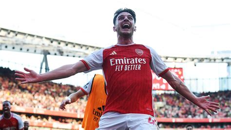 WATCH: Arsenal scores late goals to cap comeback vs. Man. United ...