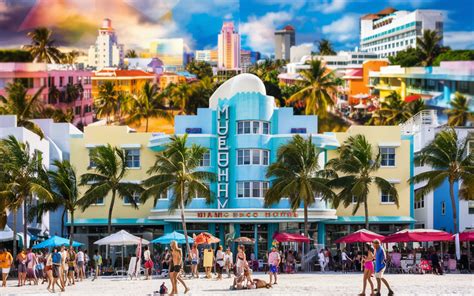 You Won T Believe These 5 Tourist Traps That Are Worth It In Miami