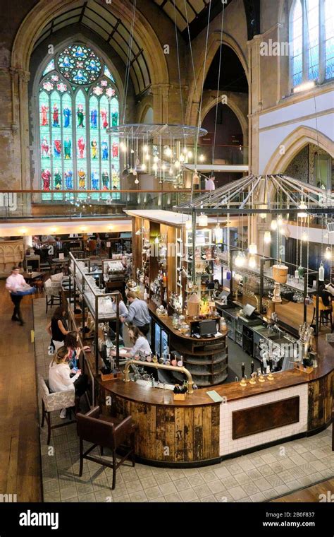 Pitcher And Piano Bar Inside The High Pavement Chapel The Unitarian