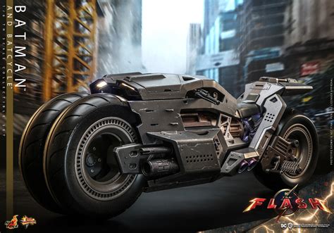 Hot Toys MMS 703 704 705 The Flash Batman And Batcycle Hot Toys Complete Checklist