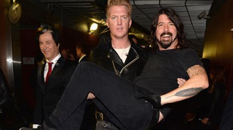 Dave Grohl to Play on New QOTSA Album?! | Music News @ Ultimate-Guitar ...