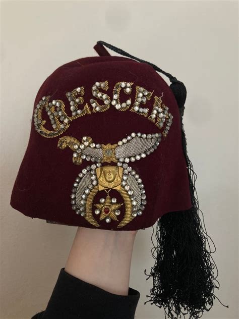 Vintage Freemason • Shriner Fez Hat - Gem