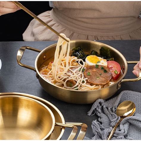Korea Stainless Steel Ramen Noodles Hot Pot Pots With Handle Seafood Soup Cooking Pot Korean