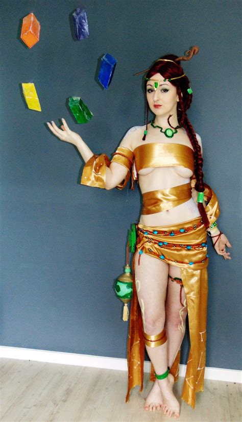 Madame Blade Serqet Cosplay SaxaPeach R Smite