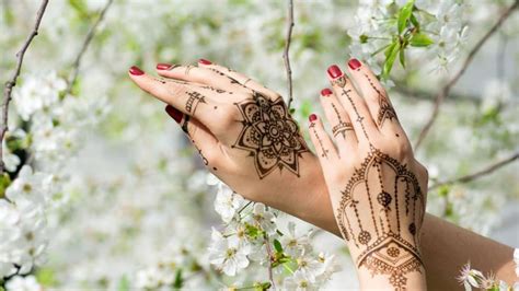 The Best Places To Get Henna In Dubai Harper S Bazaar Arabia