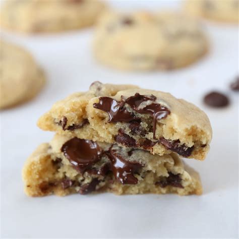 the perfect {never flat!} chocolate chip cookie recipe - It's Always Autumn