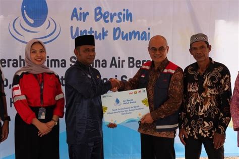 Penuhi Kebutuhan Masyarakat Hutama Karya Salurkan Fasilitas Air Bersih