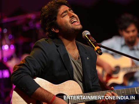 Zee Cine Awards 2014: Arijit Singh Bags Best Playback Singer Award ...