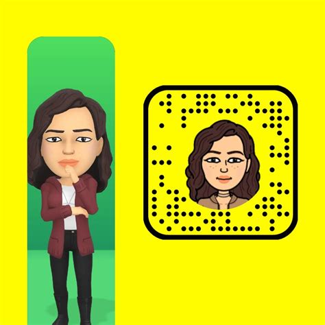 Suzy 🍂suzzyfranco เรื่องราว Snapchat ตลอดจน Spotlight และเลนส์